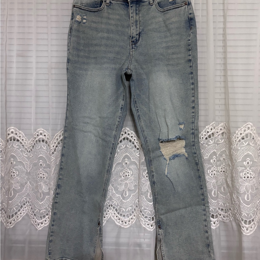 Judy Blue Light Blue Distressed Straight Leg Jeans